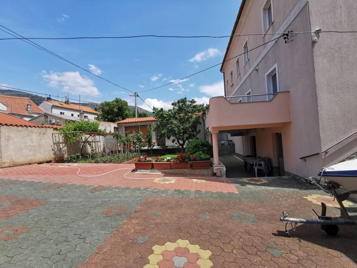 Apartman Pod Nehajem Apartment Senj  Luaran gambar