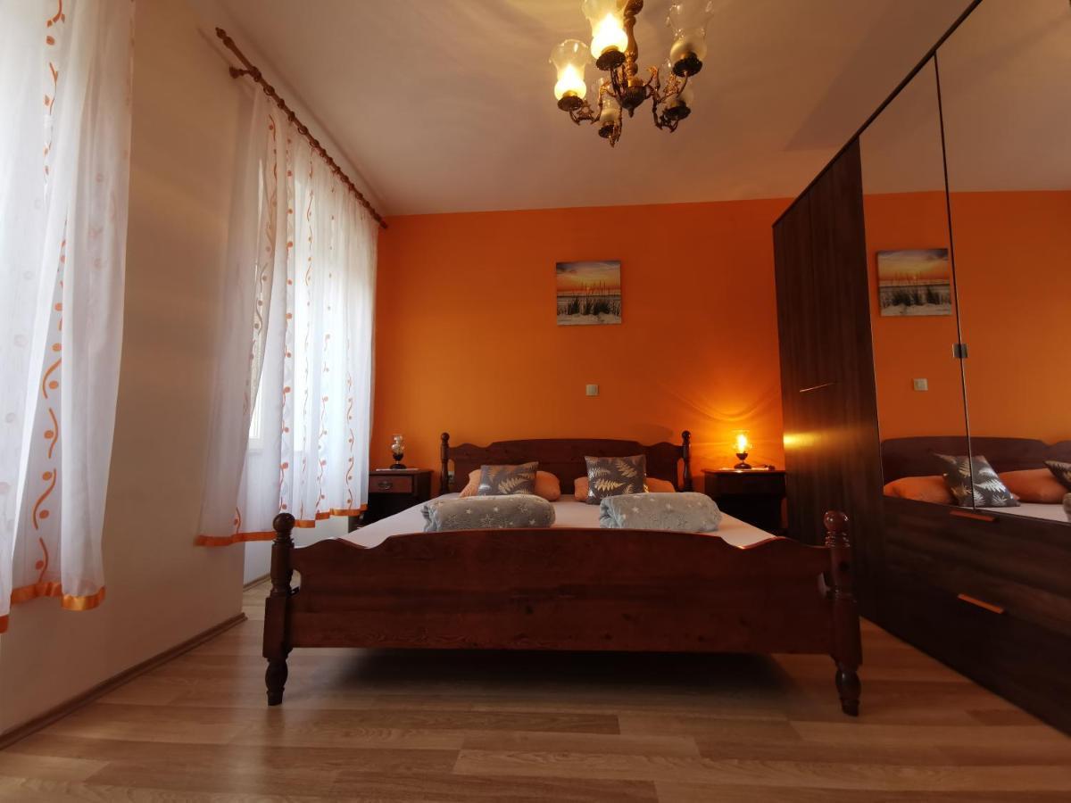 Apartman Pod Nehajem Apartment Senj  Luaran gambar