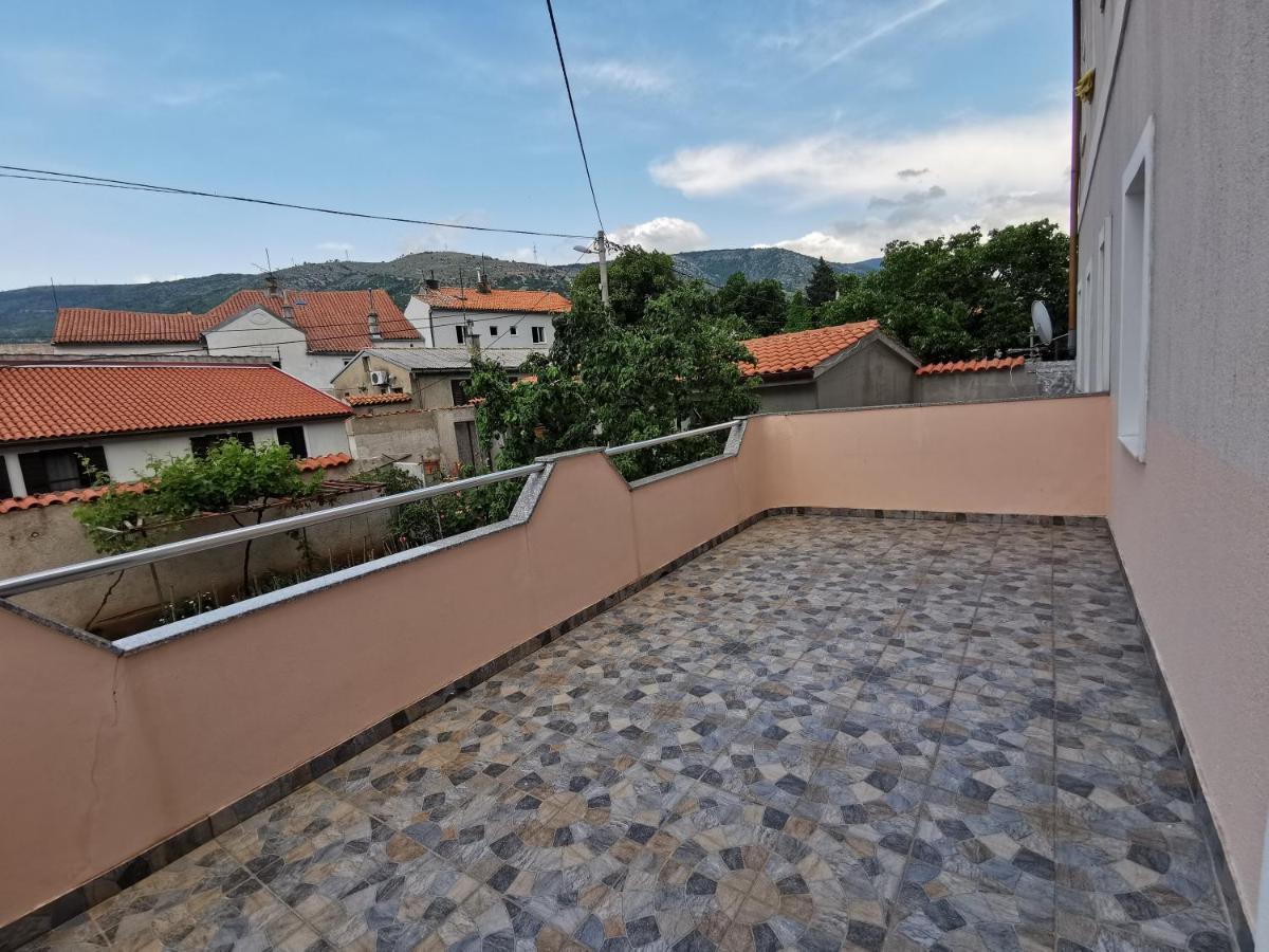 Apartman Pod Nehajem Apartment Senj  Luaran gambar