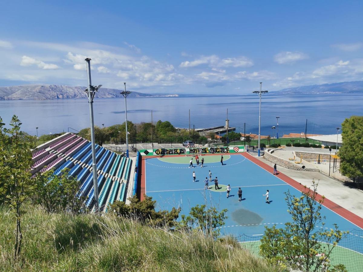 Apartman Pod Nehajem Apartment Senj  Luaran gambar