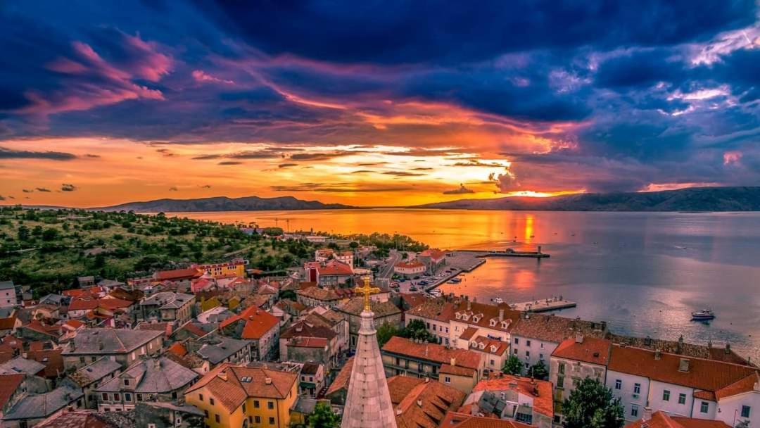 Apartman Pod Nehajem Apartment Senj  Luaran gambar
